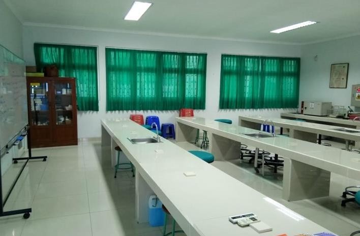 Laboratorium Mikrobiologi